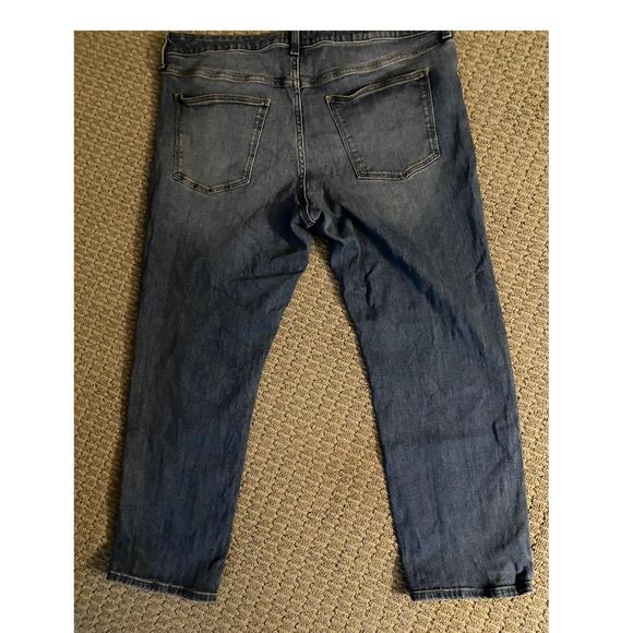 Universal Thread 18 34R High Rise Slim Straight Jeans - Picture 2 of 4